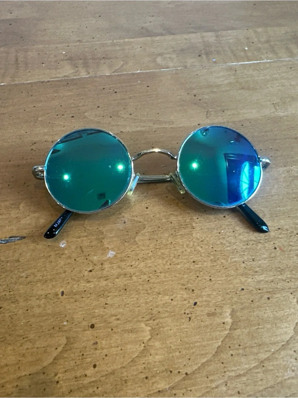 Round Silver Frame Sunglasses with Green Mirrored Lenses
